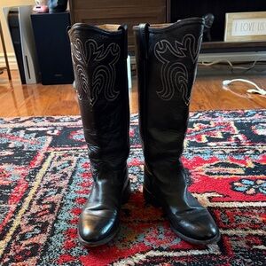 Old west black leather riding boots